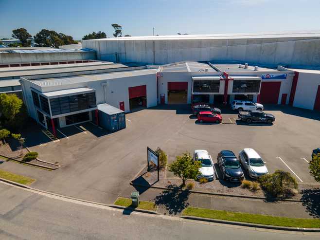 Vacant Possession: Woolston Industrial Opportunity