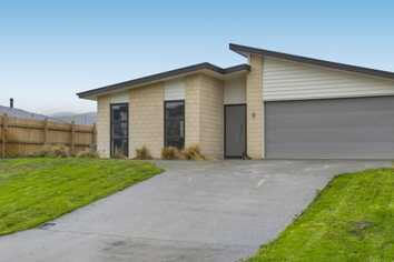 8 Missy Crescent, Cromwell