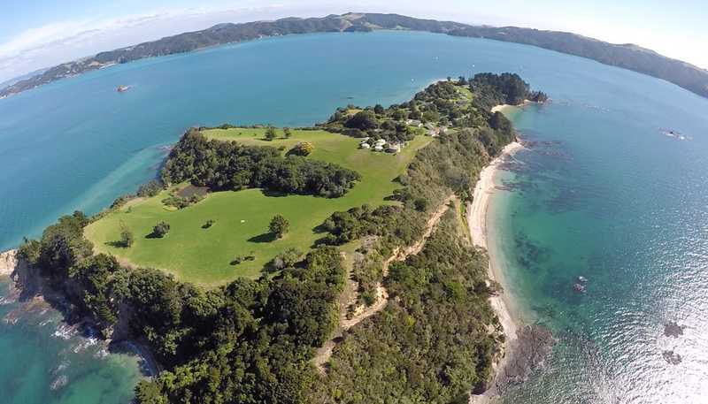  Pakatoa Island, Pakatoa Island
