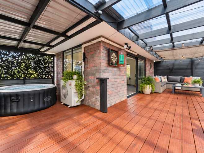 21 Springtime Crescent, Stanmore Bay