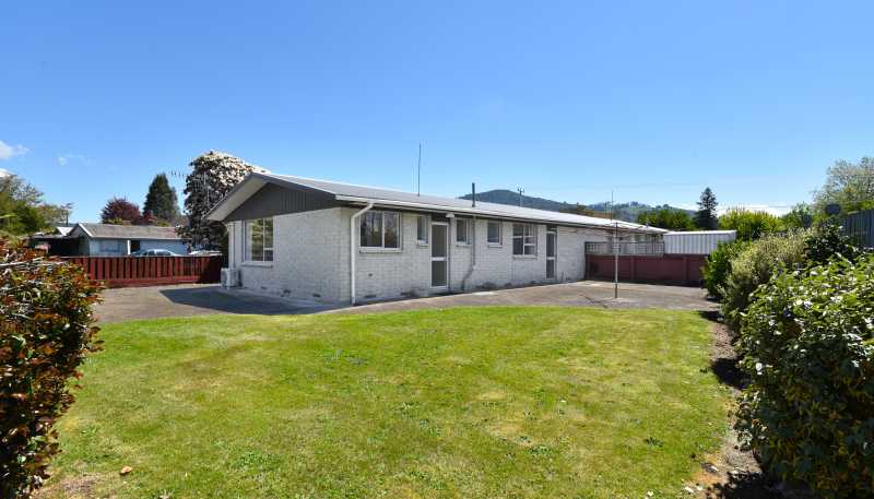 70B Sunset Road, Mangakakahi