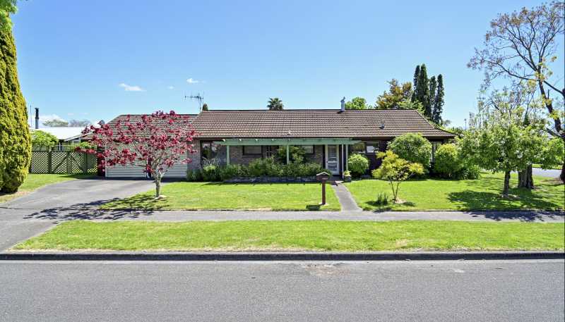 6 Grant Street, Havelock North