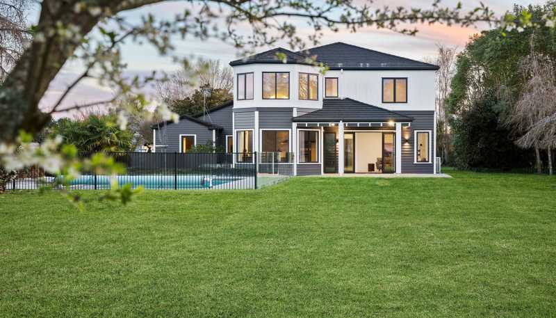 39 Cowley Drive, Leamington
