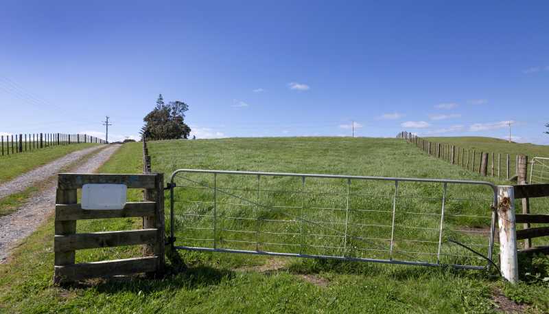Lot 1 and  Basin Road, Omamari