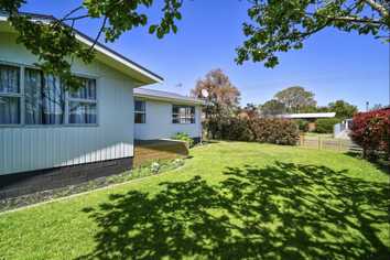 4 Cabot Place, Flaxmere