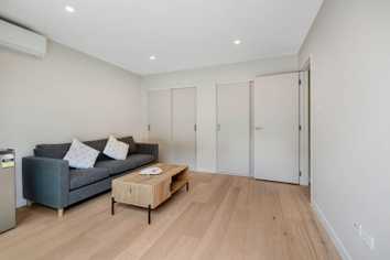 1/9a Schopolo Place, Albany