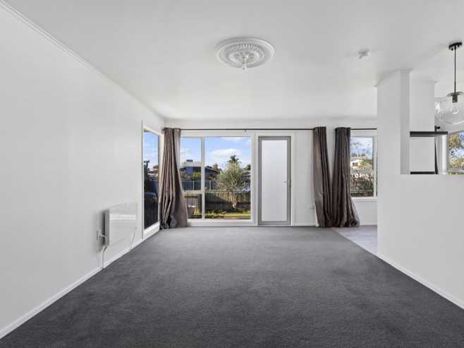 19 Joanna Place, Deanwell