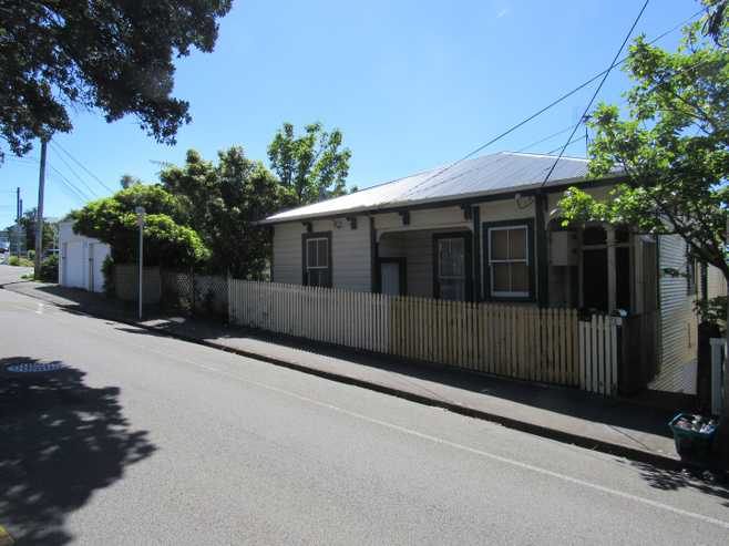 72 Fairlie Terrace, Kelburn