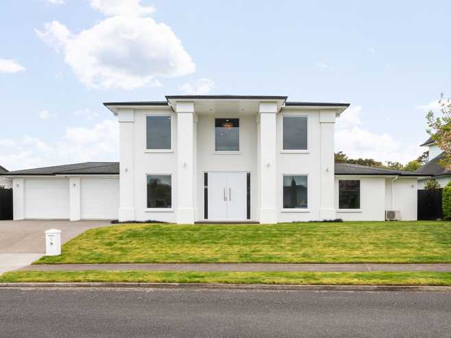 5 Karl Michael Crescent, Flagstaff