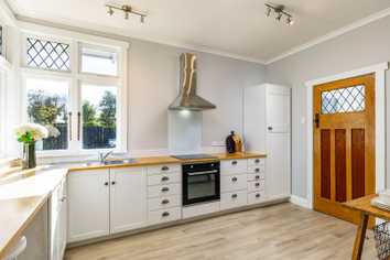 144 Middle Renwick Road, Springlands