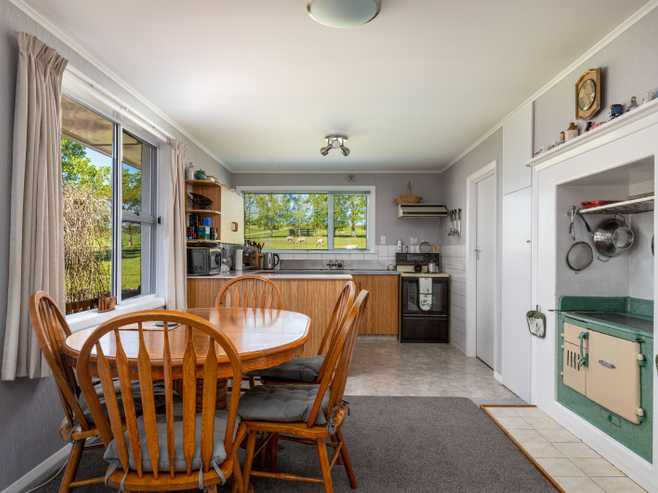 132 Aston Road, Moa Creek