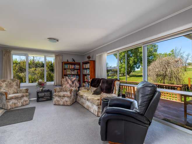 132 Aston Road, Moa Creek