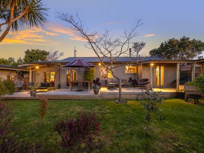 87 Kiwi Road, Raumati Beach