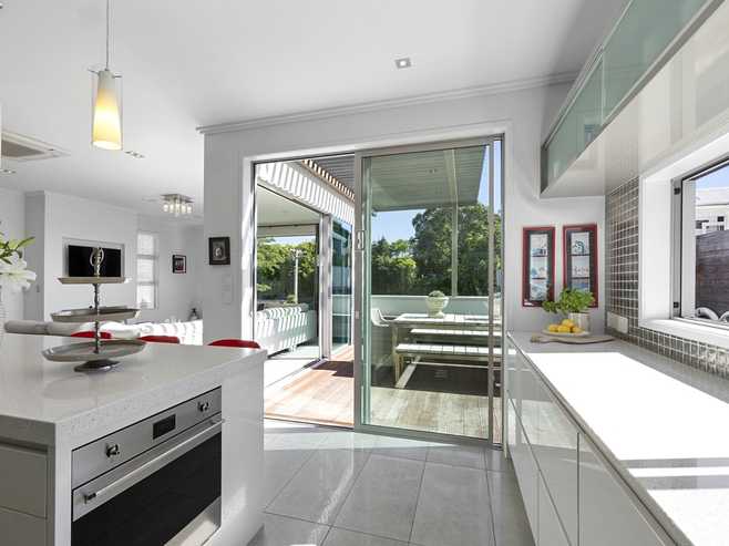10 Pendarves Street, New Plymouth