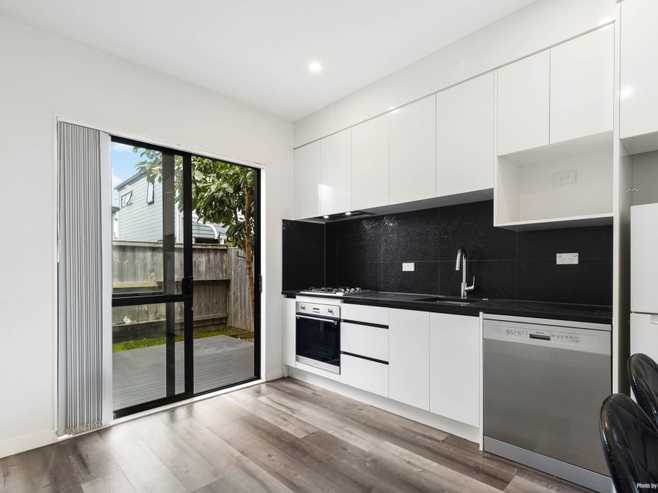 16 Tumu Road, Papakura