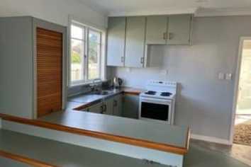 10 Tennyson Street, Opunake