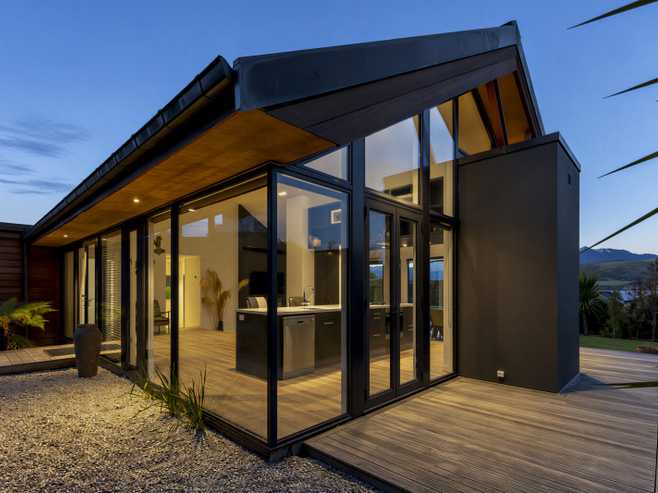 16 Ellesmere Avenue, Jacks Point