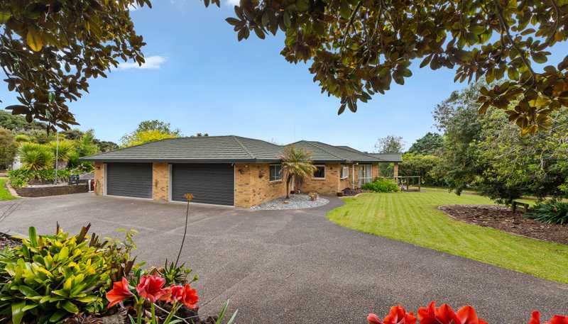 20 Cloverfields Drive, Waimauku
