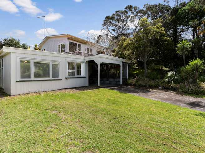 1/41 Deep Creek Road, Waiake
