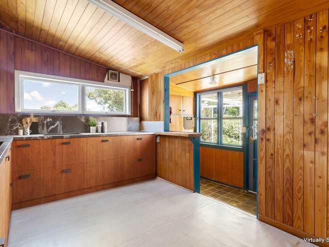 1/41 Deep Creek Road, Waiake