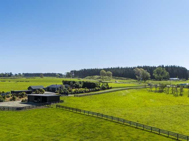 1259 Parewanui Road, Bulls