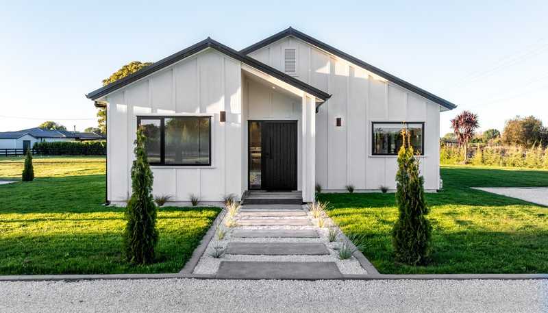 301 Peake Rd, Cambridge