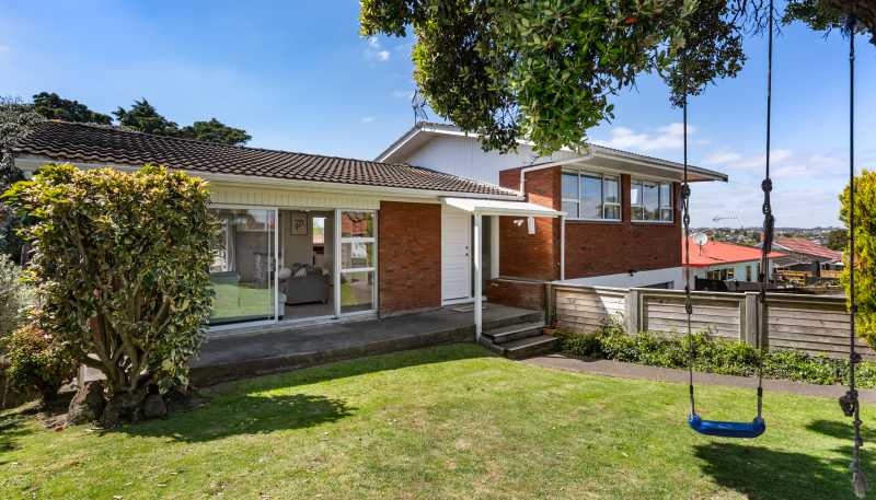 24 Howe Street, Howick