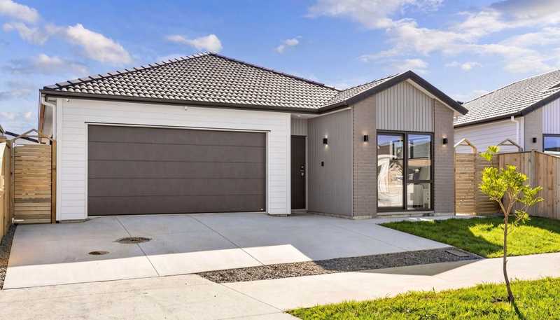 11 Tuwai Crescent, Opaheke