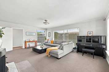 48 Whitby Street, Burnside