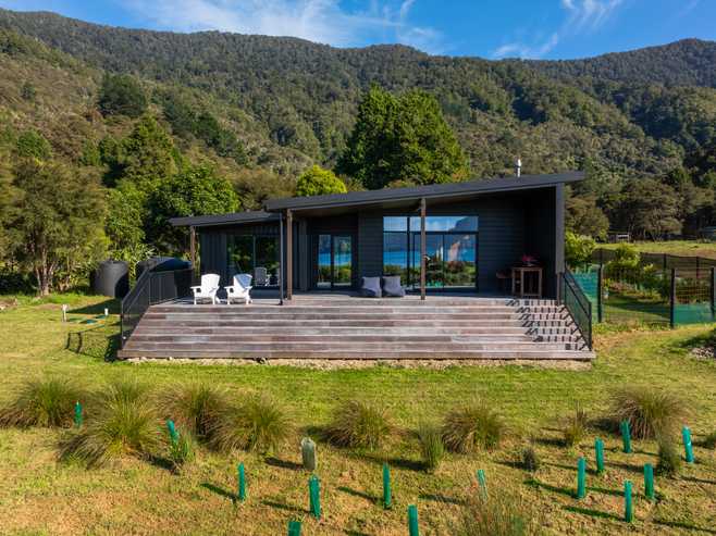 7184 Kenepuru Road, Kenepuru Sound