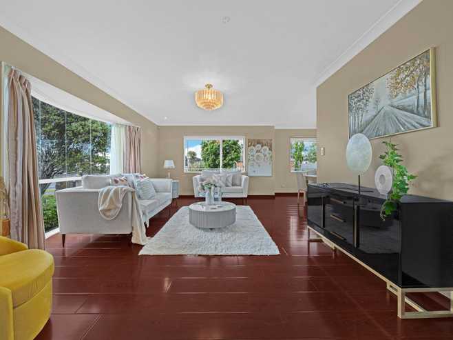 110 Moyrus Crescent, East Tamaki Heights