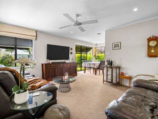 4 Willow Road, Hillcrest