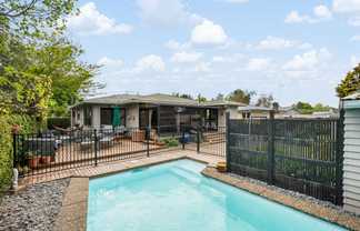 4 Willow Road, Hillcrest