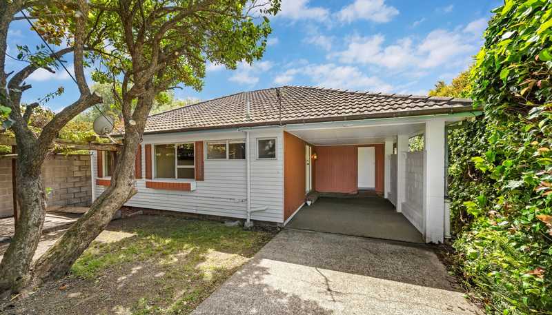 12A Maleme Avenue, Belmont