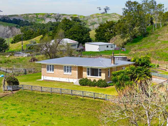  1334 Pukehuia Road, Tangiteroria