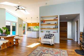 18 Roseneath Lane, Springlands