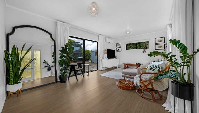 2/15 Berwyn Avenue, Takanini