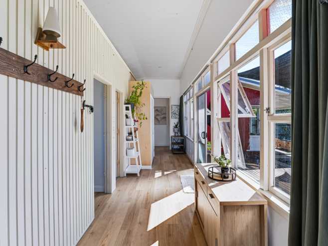 24 Tarahua Road, Vogeltown