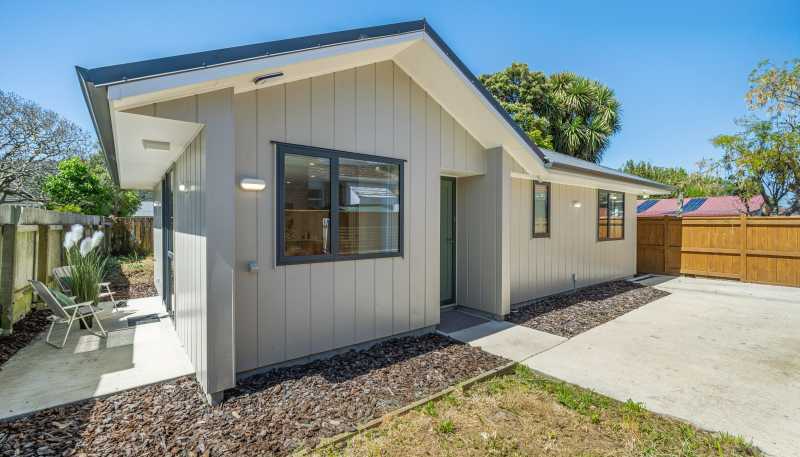 54A Compton Crescent, Taita