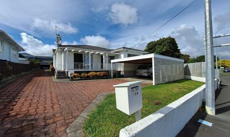 199 Tukapa Street , Westown
