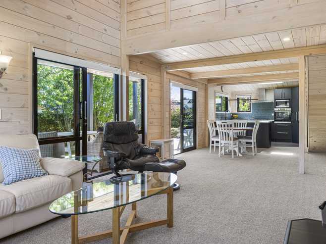 70 Victory Drive, Wharewaka