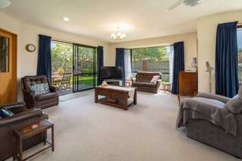 63 Colemans Road, Springlands