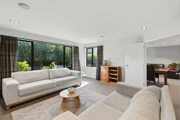 86 Rosewood Drive, Rosedale