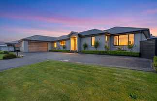 86 Rosewood Drive, Rosedale