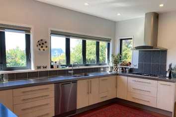 6 Foxglove Heights, Wanaka