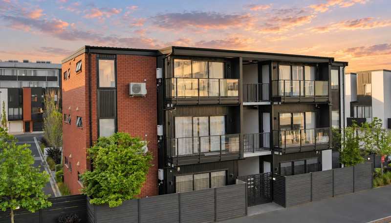 201/182 London Street, Hamilton Central