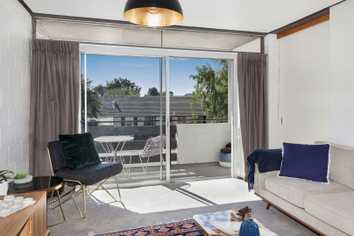 2/21 Newbridge Place, Ilam