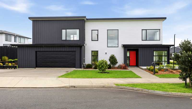 78 Butler Stoney Crescent, Millwater