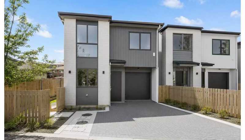 11C Mimosa Place, Half Moon Bay
