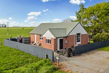 6 Waipopo Road, Seadown
